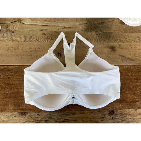 Victoria's Secret White 32D Body by Victoria Front Close Full Coverage Bra - Picture 2 of 2